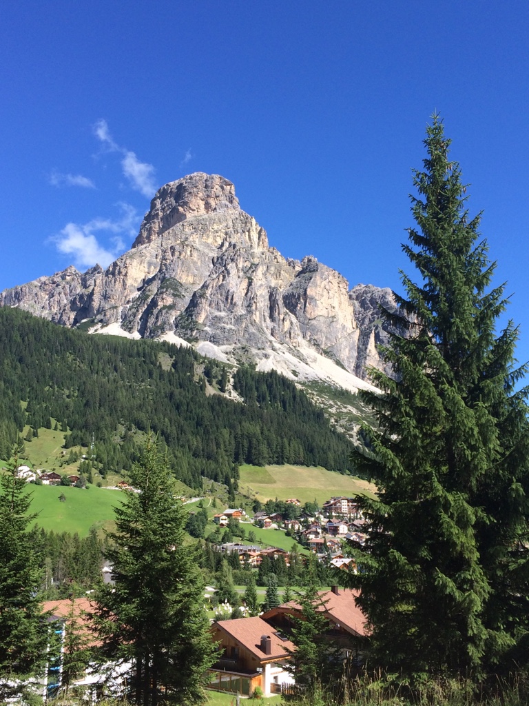 Corvara vor dem Sassongher